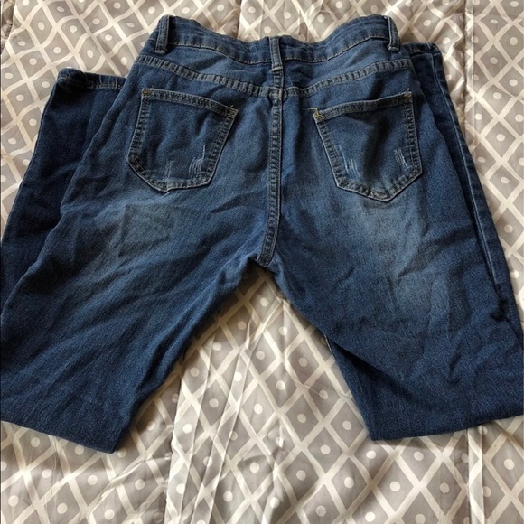 ROMWE Ripped Jeans - Picture 3 of 4